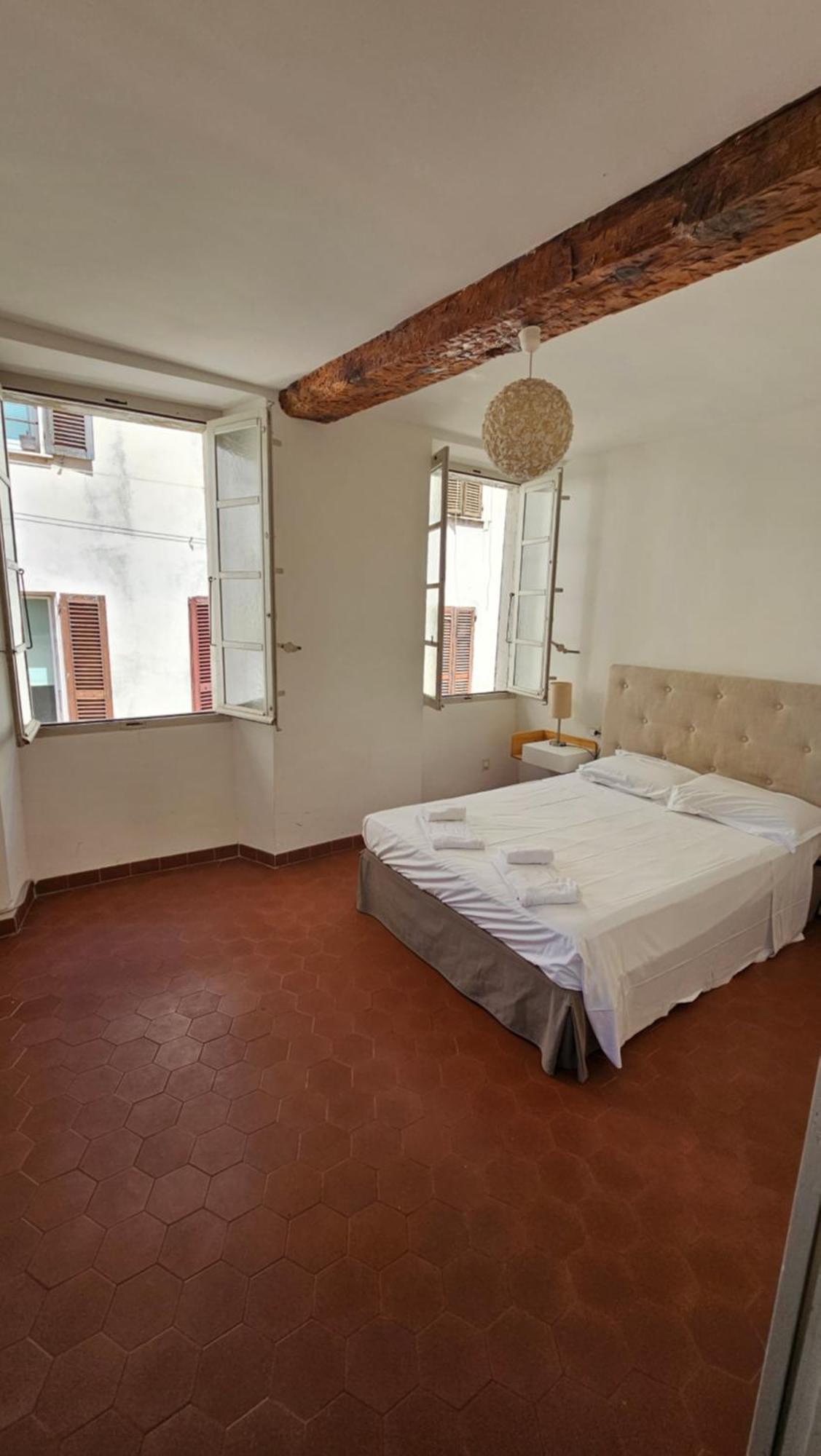 Apartamento Fonctionnel et situation idéale - Hôte réactif Ajaccio  Exterior foto